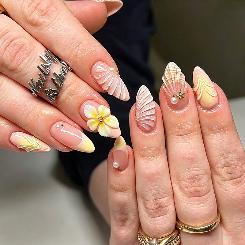 Artificial nails in luxurious flower and gold design Acalora