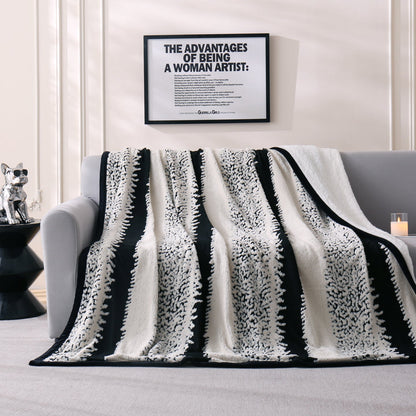 Chic Floral Pattern Throw Blanket