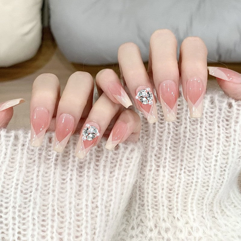 Artificial nail set with elegant tips and crystal accents Acalora