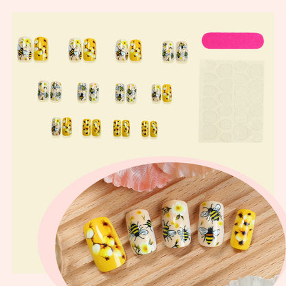 Bee-Themed Press-On Nail Art Set Acalora