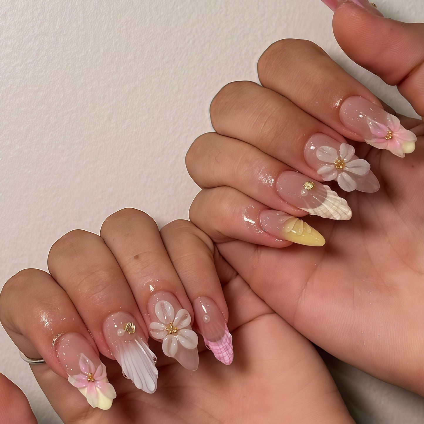 Floral Embellished Press-On Nail Set Acalora