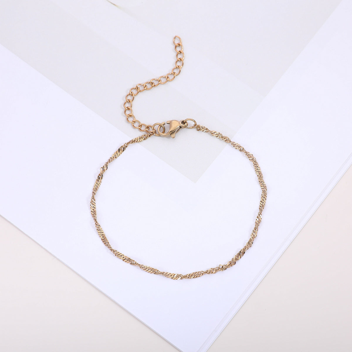 Textured Twisted Chain Bracelet Acalora