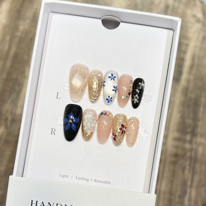 Elegant Floral Press-On Nail Set Acalora
