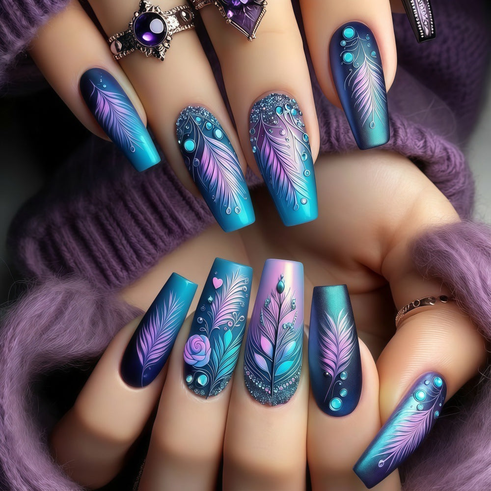 Artistic design nails with feather decoration Acalora
