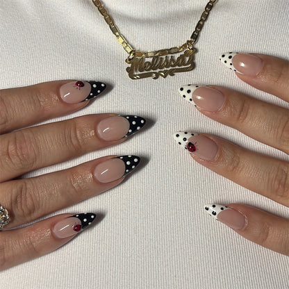 Artistic Themed Press-On Nail Set Acalora
