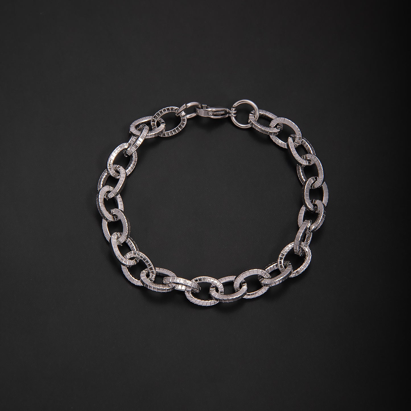 Contemporary Link Chain Necklace Acalora