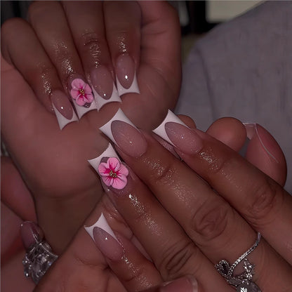 Floral Design Press-On Nails Acalora