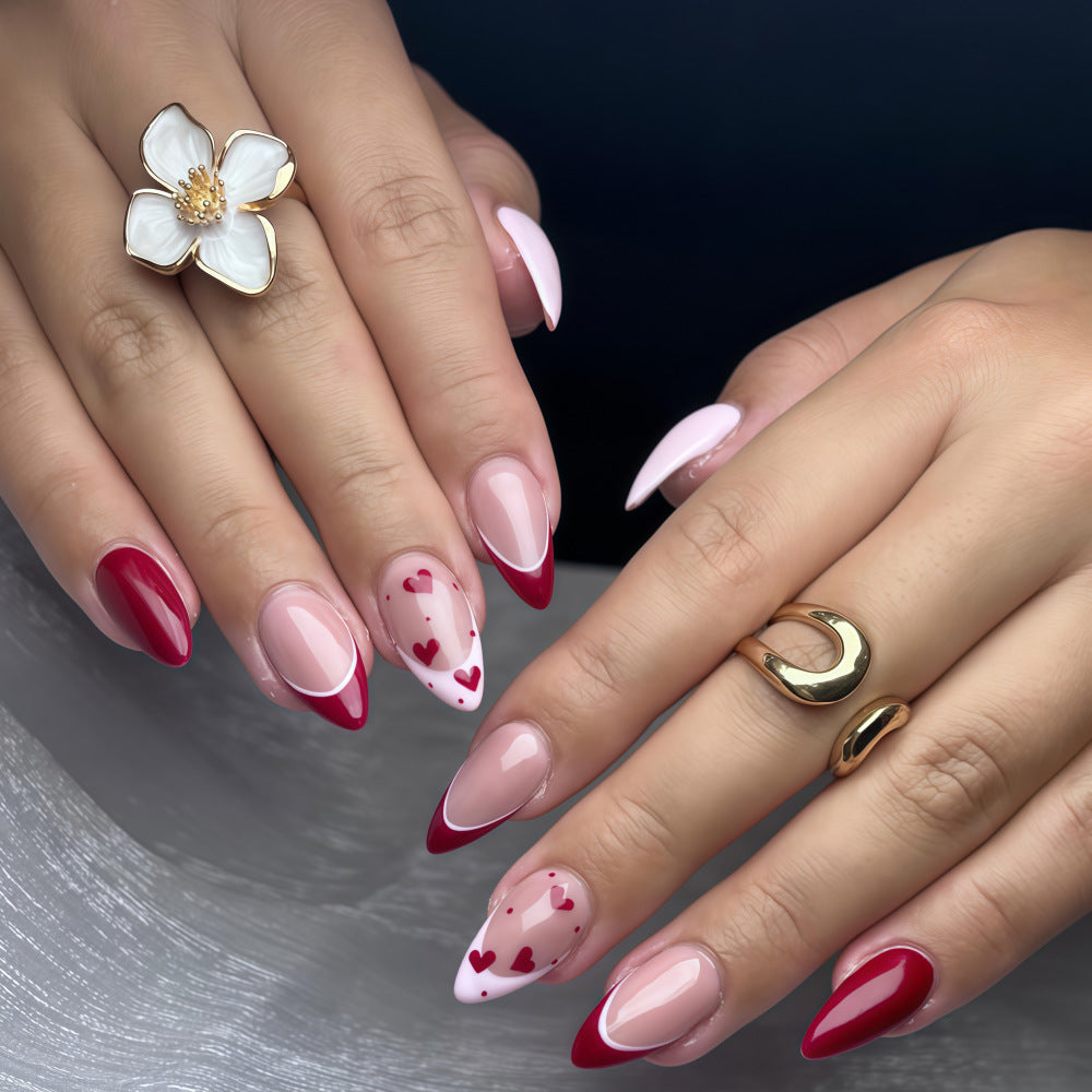 Artificial nails set with romantic heart designs Acalora