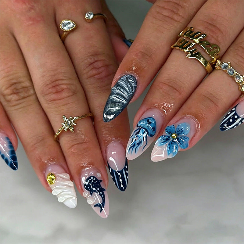 Artificial nails with maritime design and 3D flower accents Acalora
