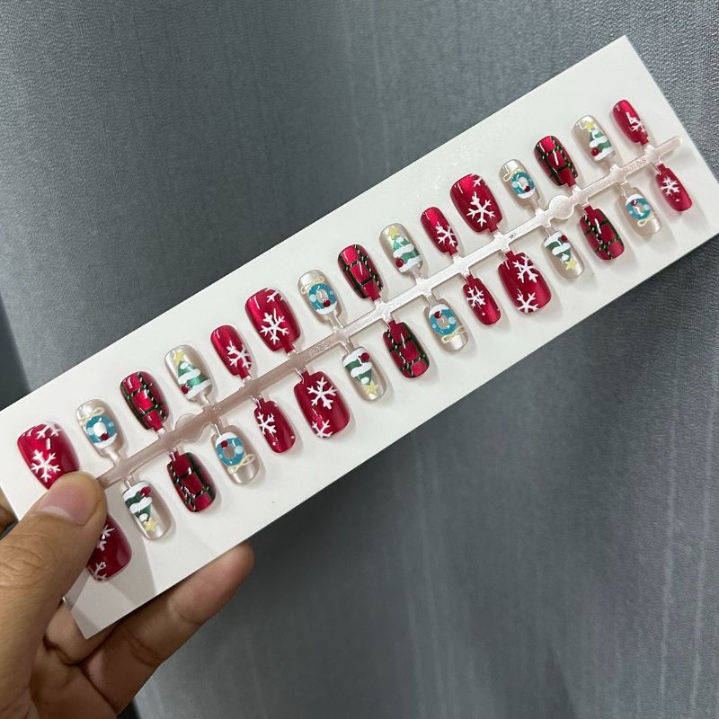 Artistic Ombre Press-On Nail Tips Set Acalora