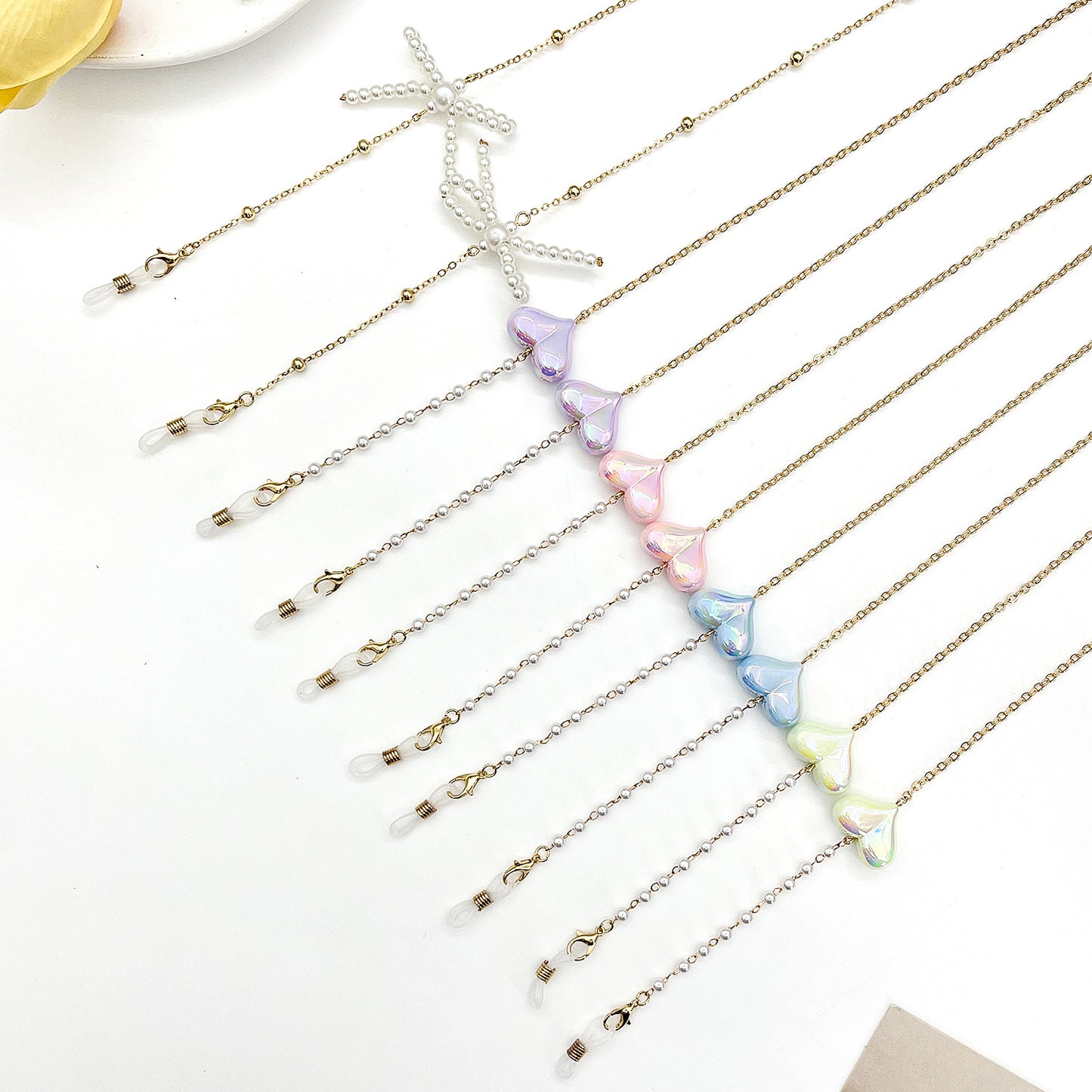 Heart-Detail Eyewear Chain Acalora