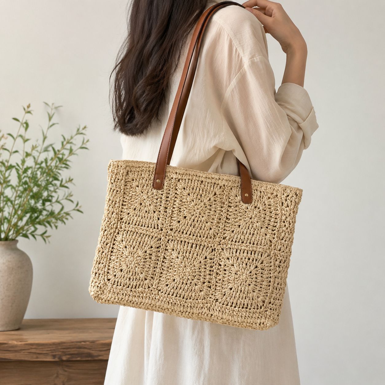 Handbag Made of Natural Rattan with Elegant Leather Handles Bowlift