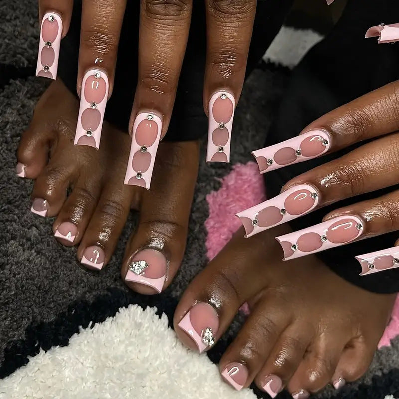 Stylish Press-On Nail Art Set with Rhinestone Accents Acalora