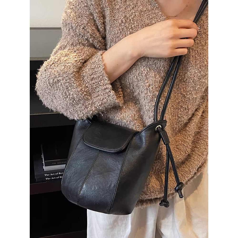 Vintage-Inspired Leather Drawstring Bucket Bag Acalora