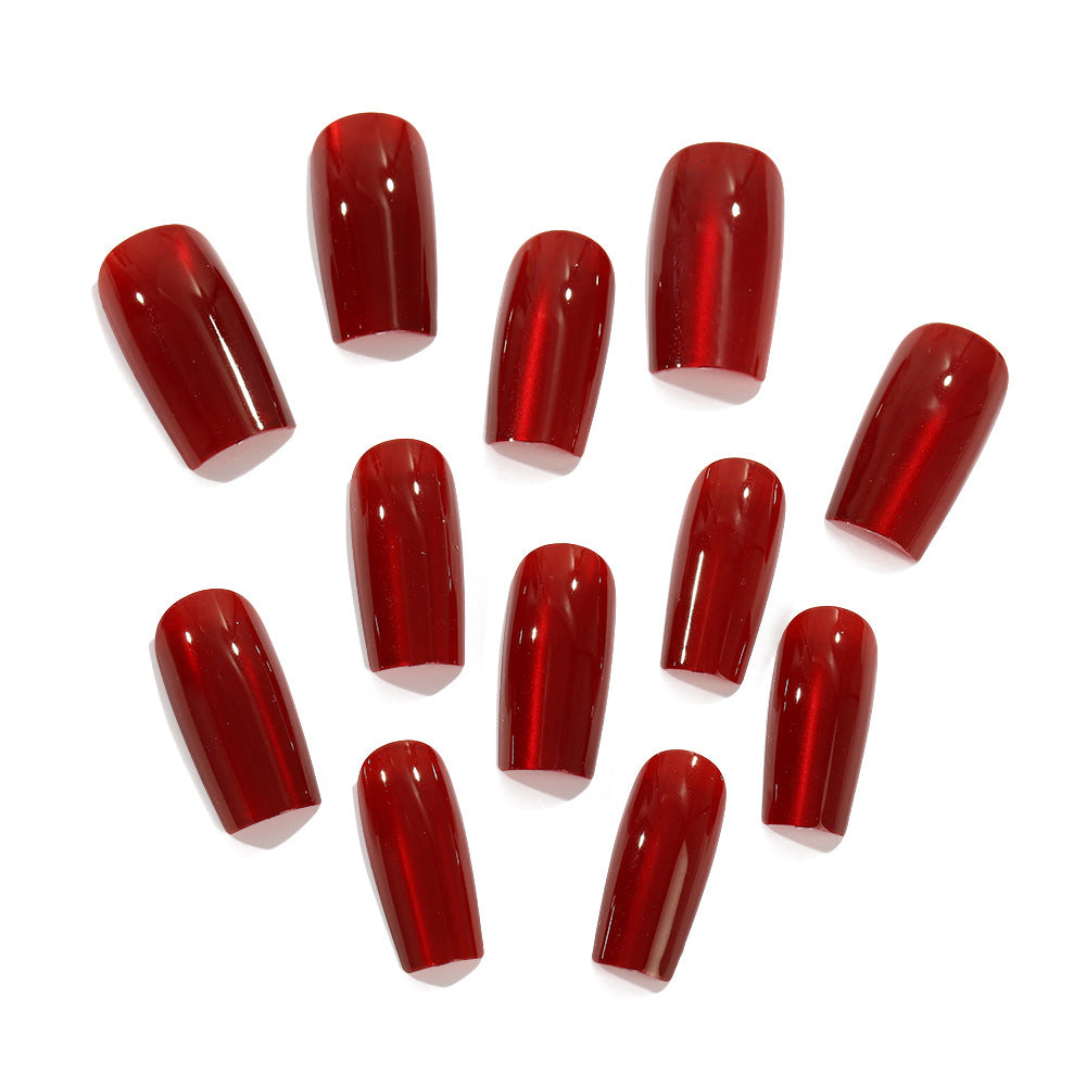 Elegant artificial nails with a luxurious glossy finish Acalora