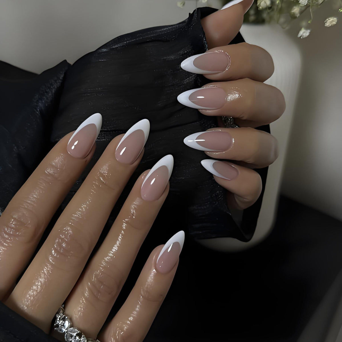 Artificial nails in elegant French tip style Acalora