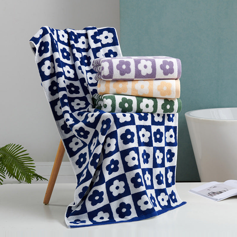 Women's Luxurious Terry Bath Towel with Floral Pattern Karnz