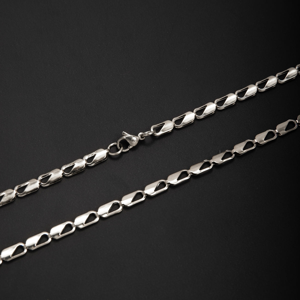 Stylish Chain Necklace Acalora