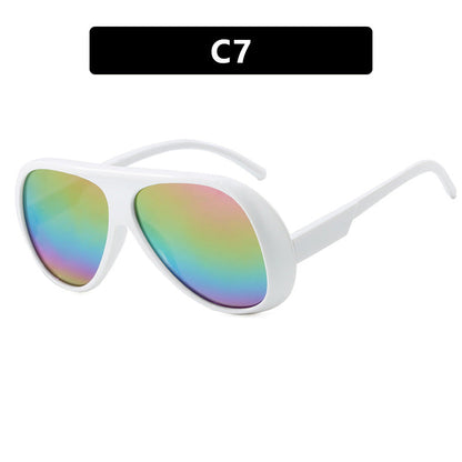 Women's sporty sunglasses in a futuristic design Karnz
