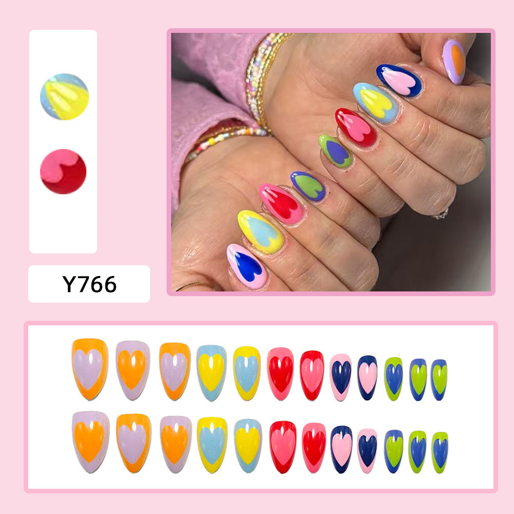 Artificial nails in modern heart design Acalora