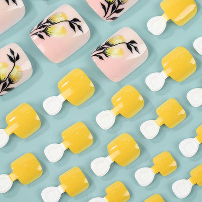 Artificial nails in floral design with accessories Acalora