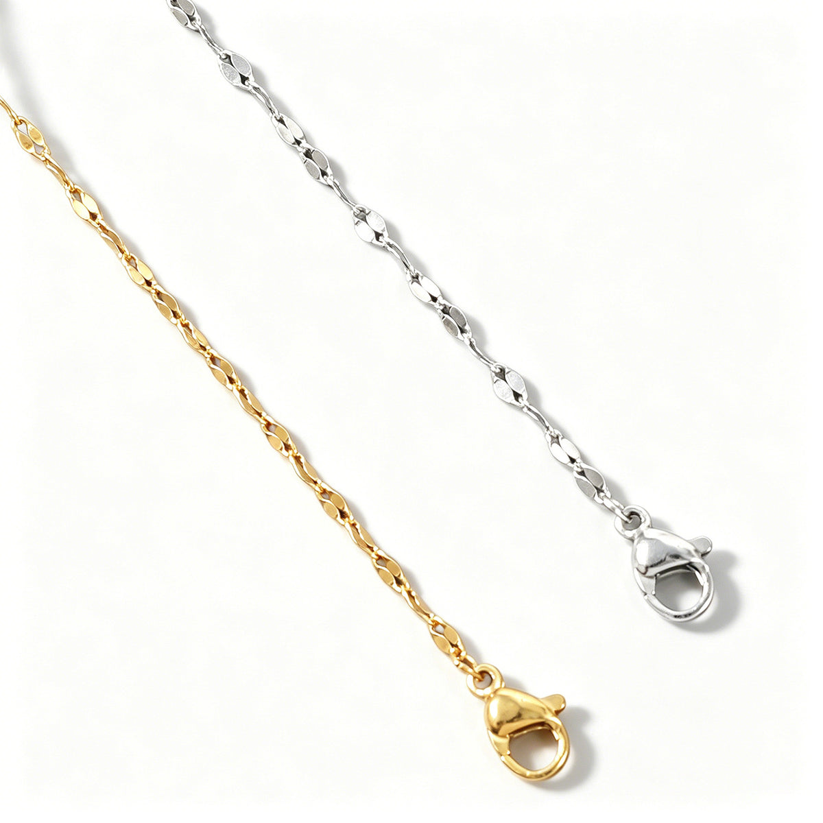 Elegant Interlaced Chain Necklace Acalora