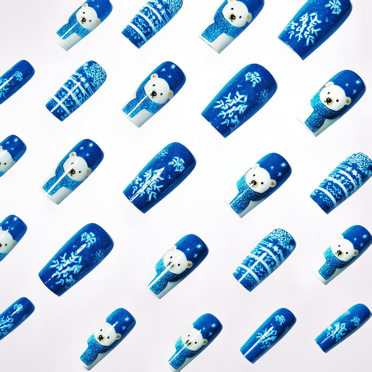 Winter-Themed Polar Bear Nail Art Acalora