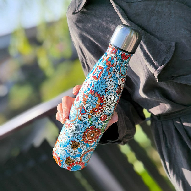 Unisex double-walled insulated bottle made of stainless steel with vacuum insulation and leak-proof screw cap Bowlift