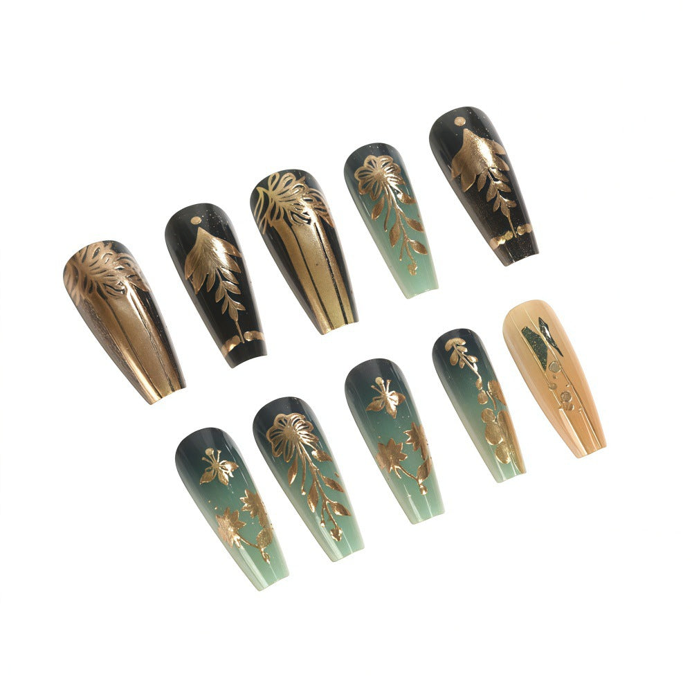 Artificial nails with floral gold embellishments Acalora