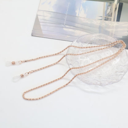 Chic Metallic Eyewear Chain Acalora