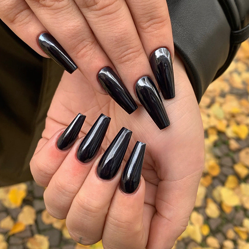 Artificial nails with elegant design Acalora