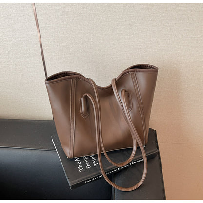 Elegant Versatile Tote Bag Acalora