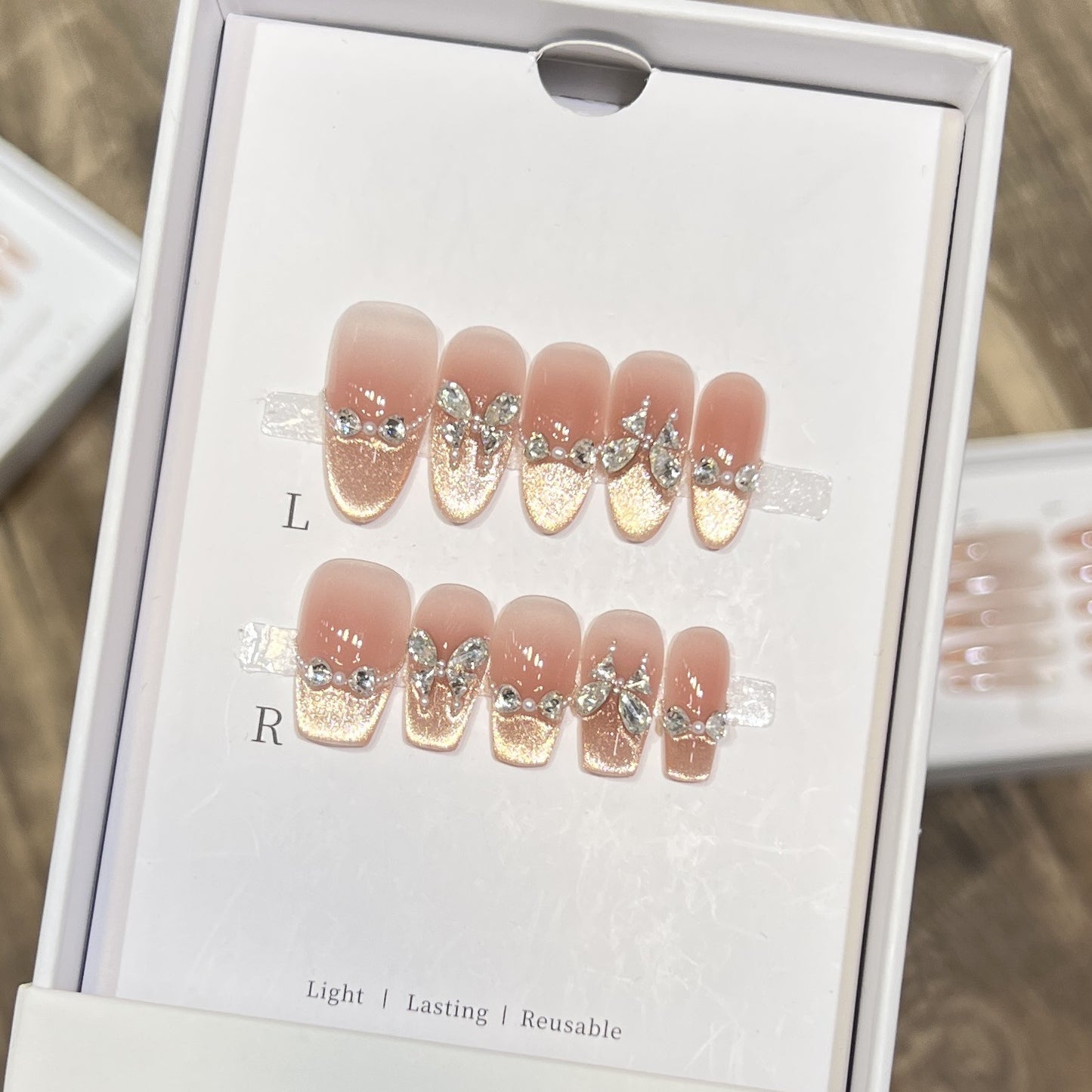 Glamorous Rhinestone-Embellished Press-On Nail Set Acalora