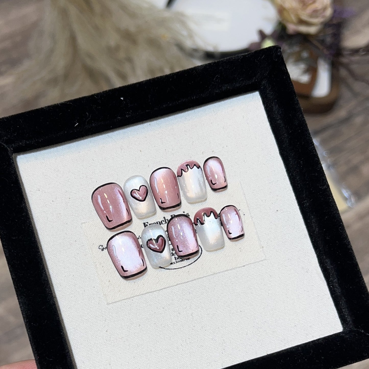 Romantic Press-On Nail Set Acalora