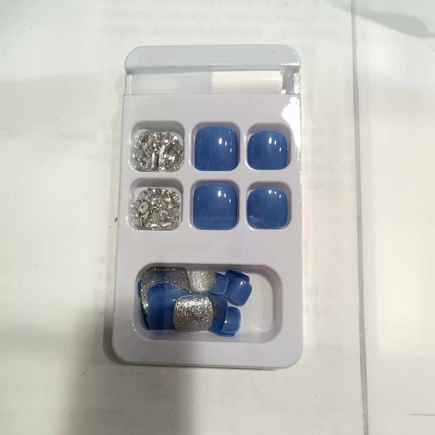 Decorative Press-On Nail Kit with Rhinestone Accents Acalora