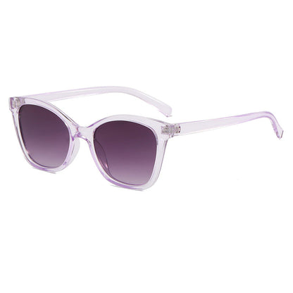 Women’s elegant sunglasses in a modern cat-eye style Bowlift