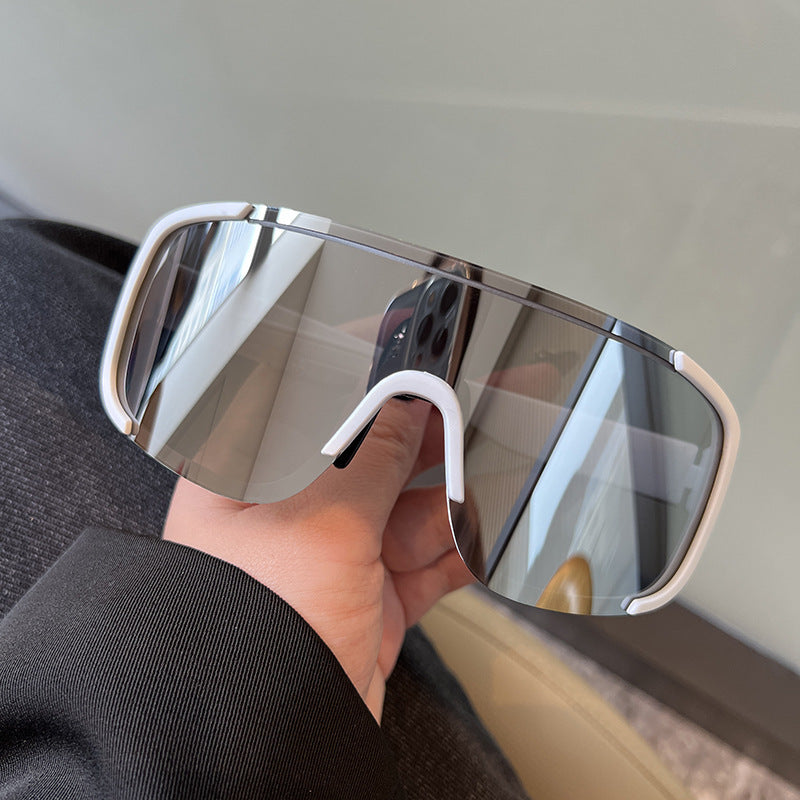 Women's sporty visor-like sunglasses Bowlift