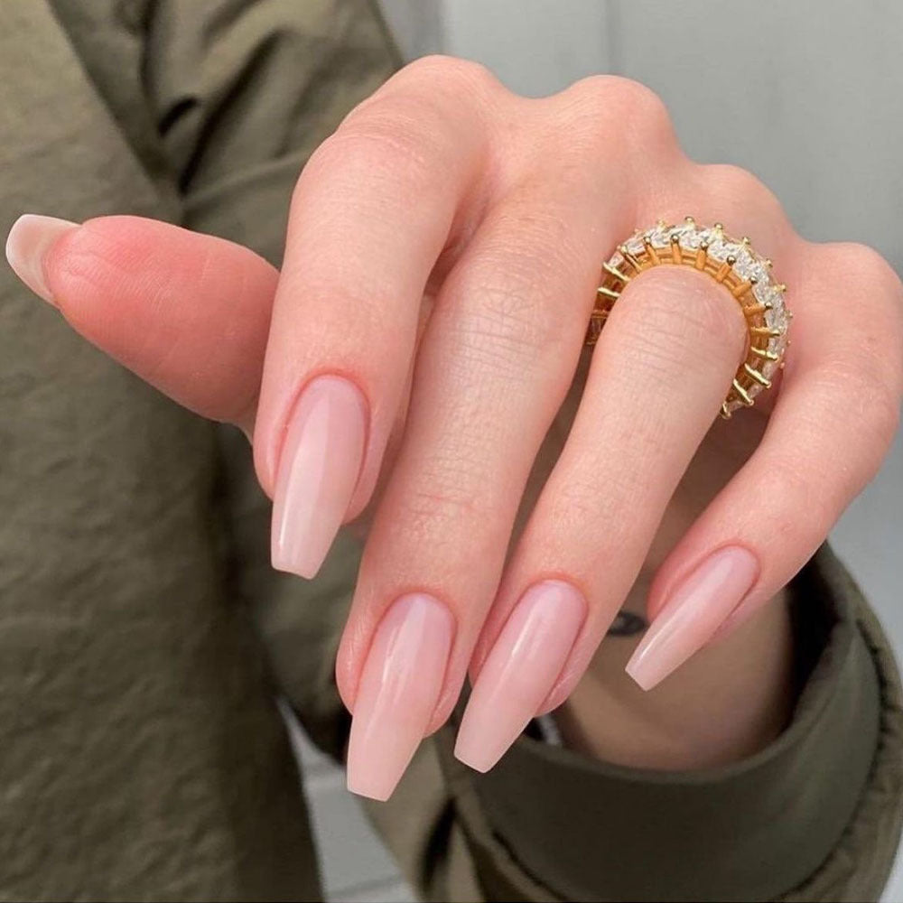 Artificial nails in elegant high-gloss design Acalora