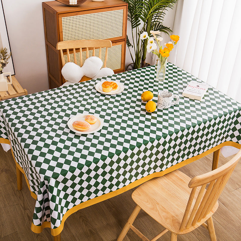 Checkered Pattern Tablecloth