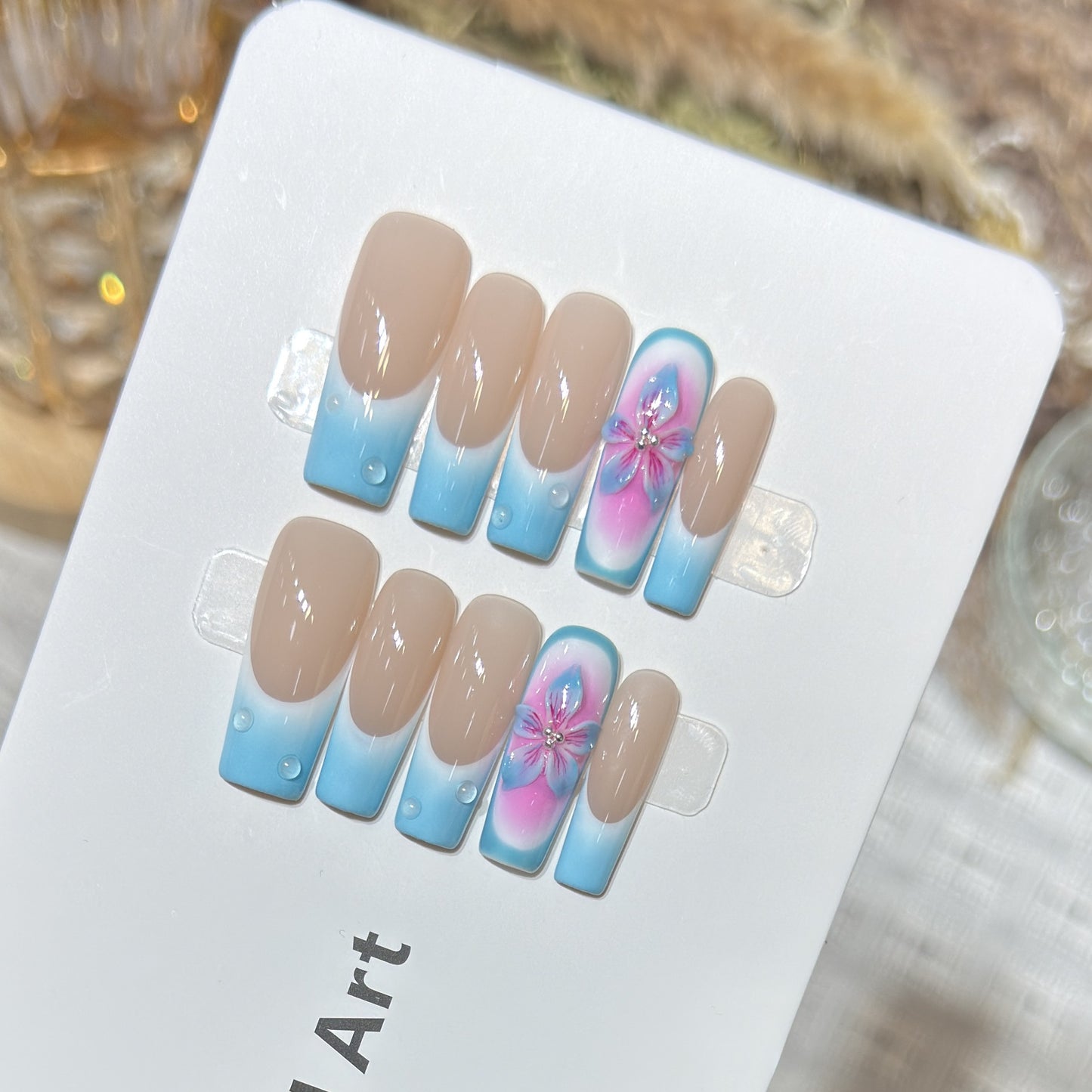 Floral-Accent Press-On Nail Set Acalora