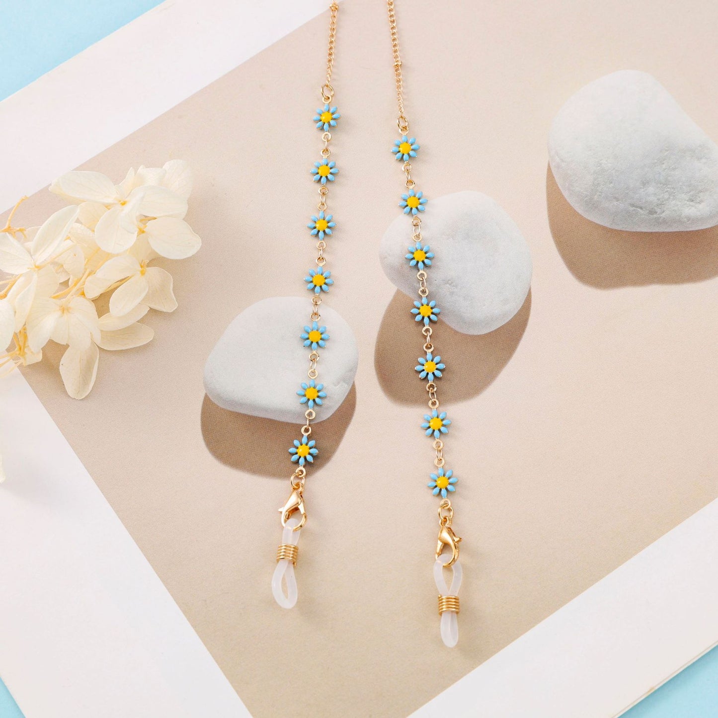 Floral Eyewear Chain Acalora
