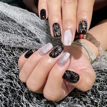 Artificial nails with glitter and floral patterns Acalora
