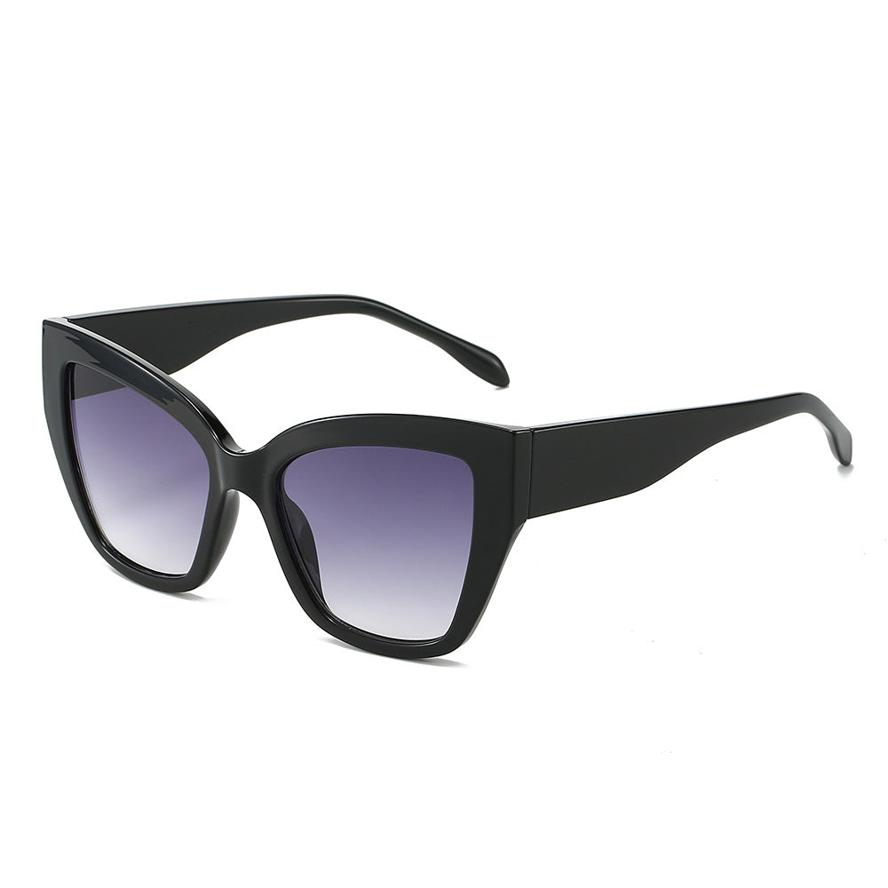 Women's Fashion Sunglasses in Trendy Tortoiseshell Design Bowlift
