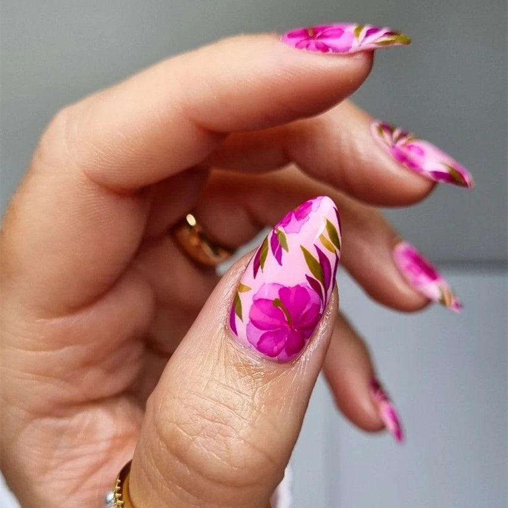 Artificial nails with exciting floral design Acalora