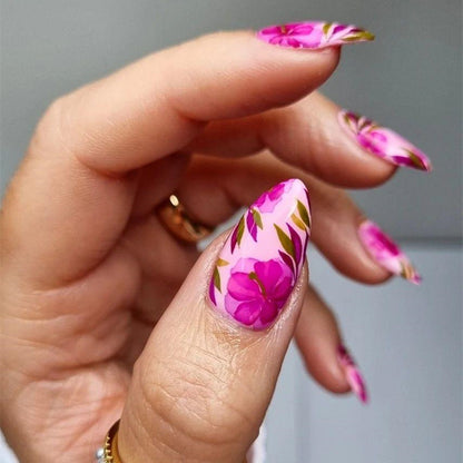 Artificial nails with exciting floral design Acalora