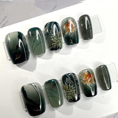Artistic Floral Design Press-On Nails Acalora