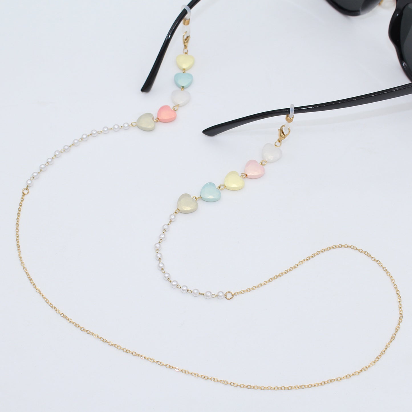 Floral Decorated Eyewear Chain Acalora