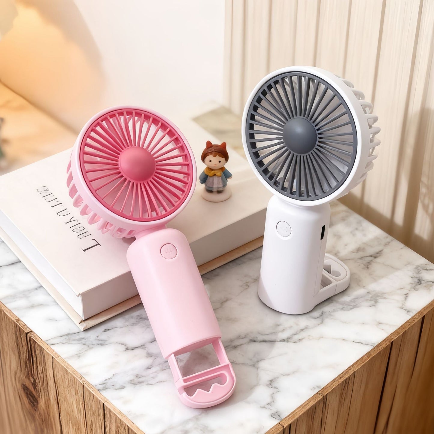 Women's Portable Table Fan with Multi-Speed Control and USB Port Karnz