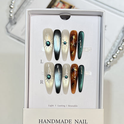 Extravagant Press-On Nail Art Set with Cosmic Theme Acalora