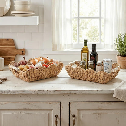Handwoven storage basket with wave edge Acalora